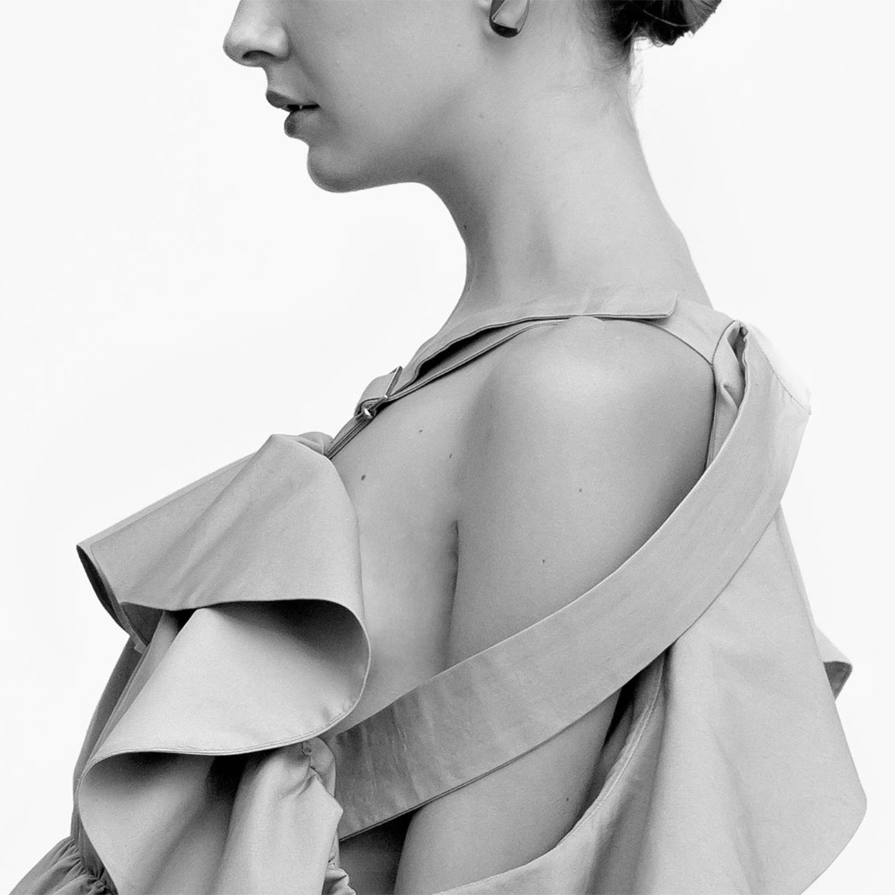 Black and white fashion portrait for G.I.A.N.